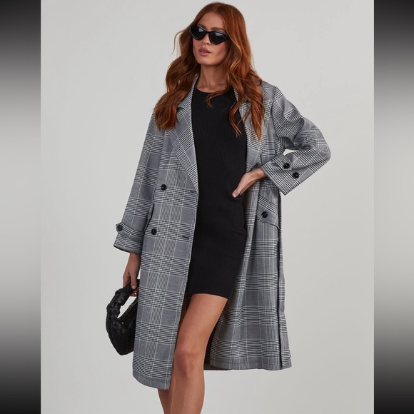 LUSH Plaid Black & White Trench Belted Coat Button Down Jacket Medium 8-10 NWT